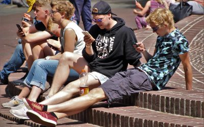 Uso de Redes Sociales y Conductas Sexuales